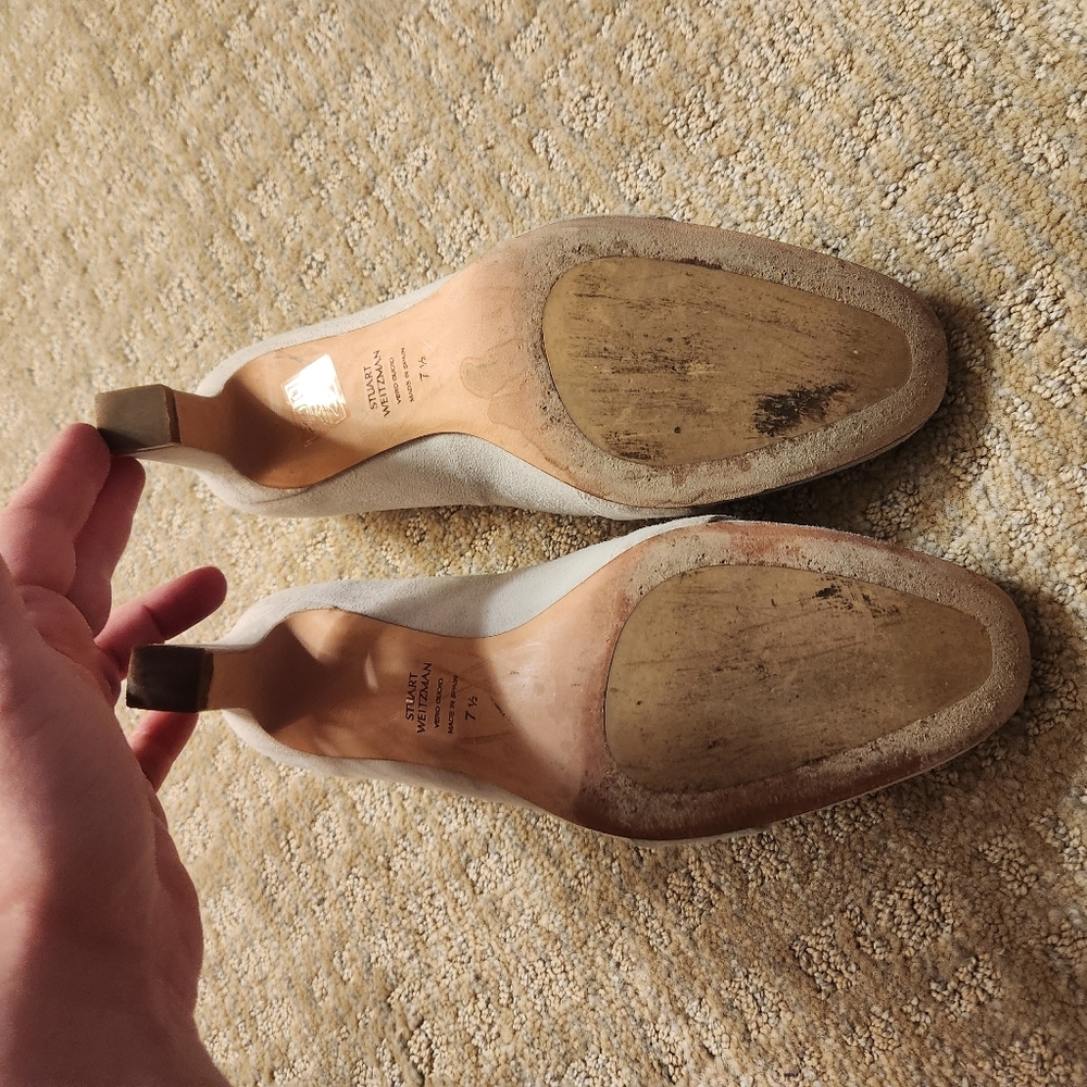 Stuart Weitzman - Picture 8 of 9